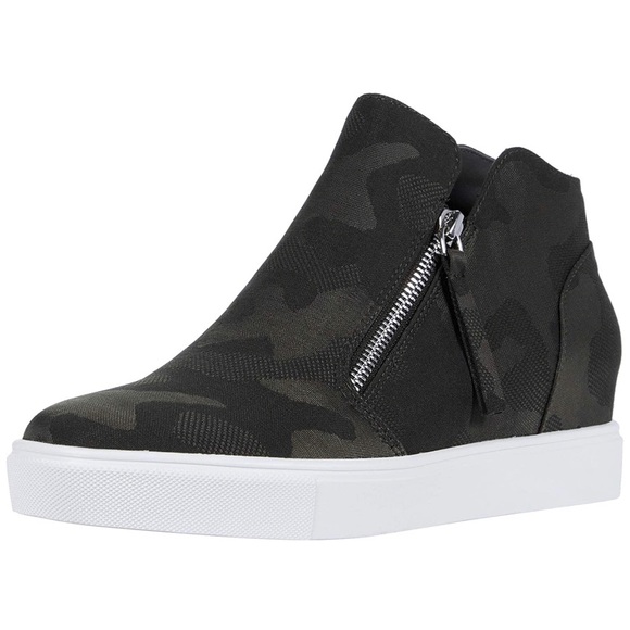 steve madden caliber wedge sneakers